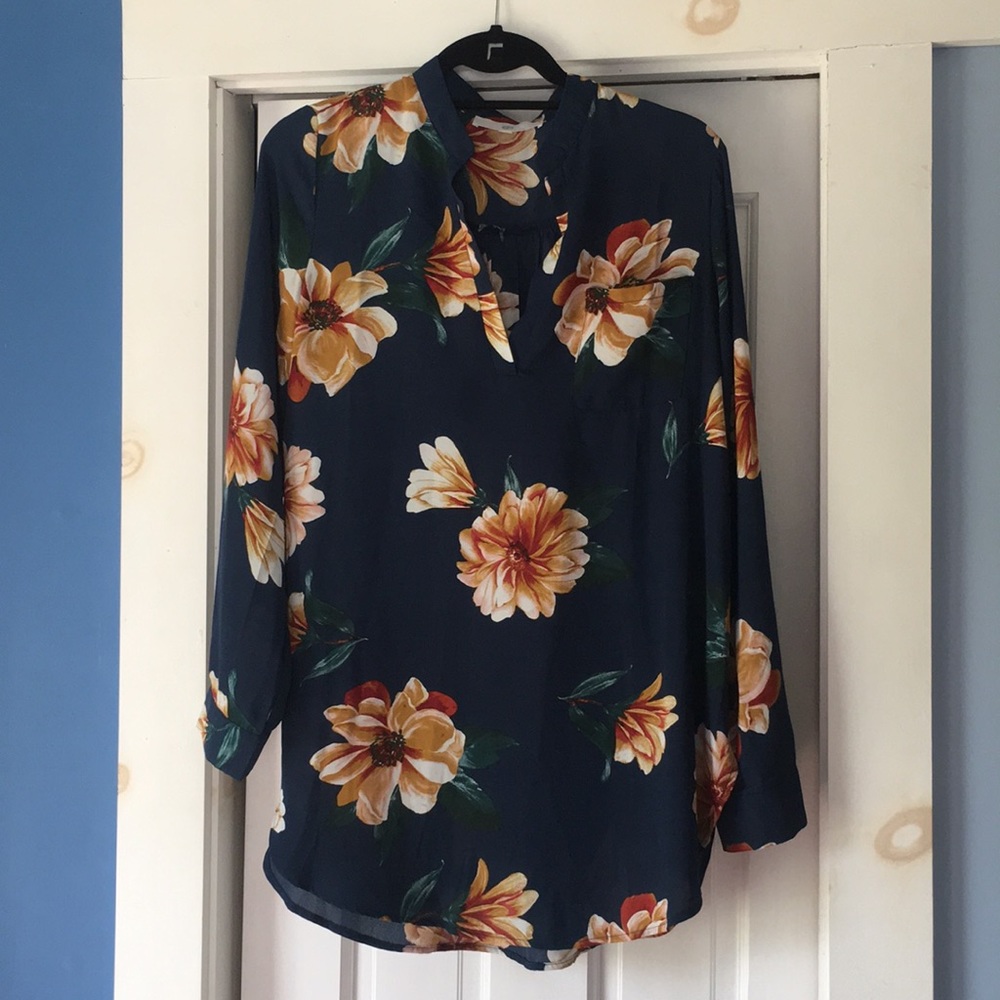 Floral tunic top